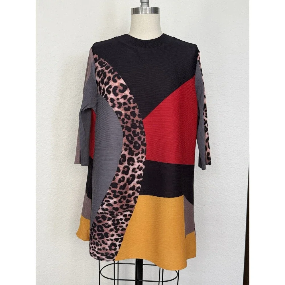 Oo Lala Colorful Graphic Women’s Top Sir S/m Artsy Print GUC - Picture 12 of 12